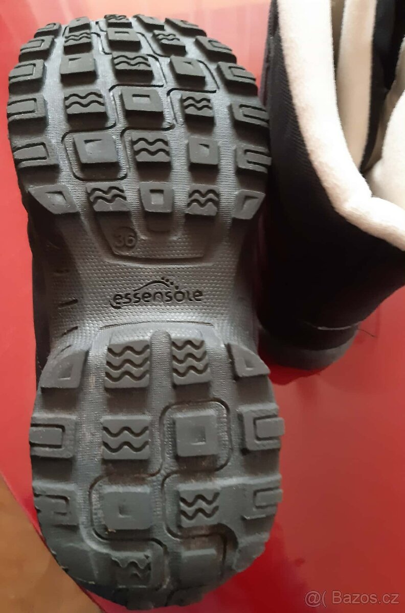 Dětské zimní boty Quechua vel. 36 - 4