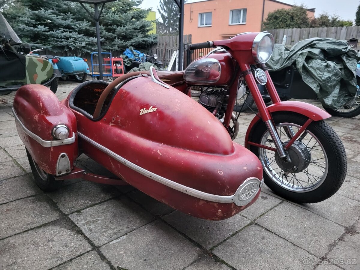 Jawa panelka 350 se sidecar - 4