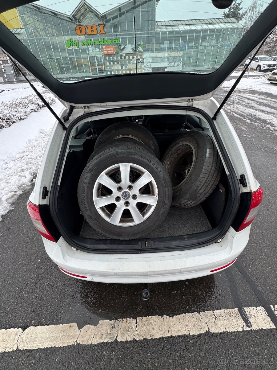 Škoda Octavia 2.0 TDI | Manuál | 2009 - 4