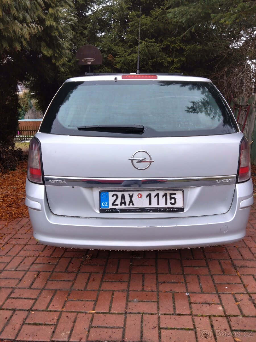 Opel Astra - 4