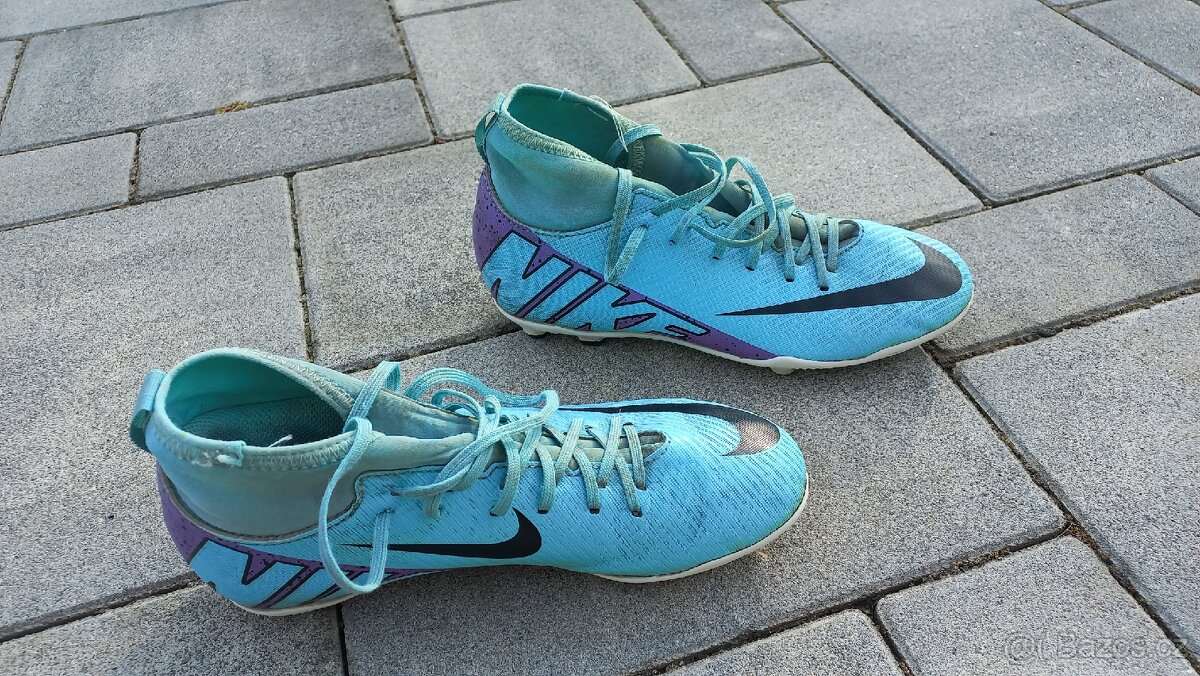 Dětské kopačky Nike stélka 23,5 cm - 4