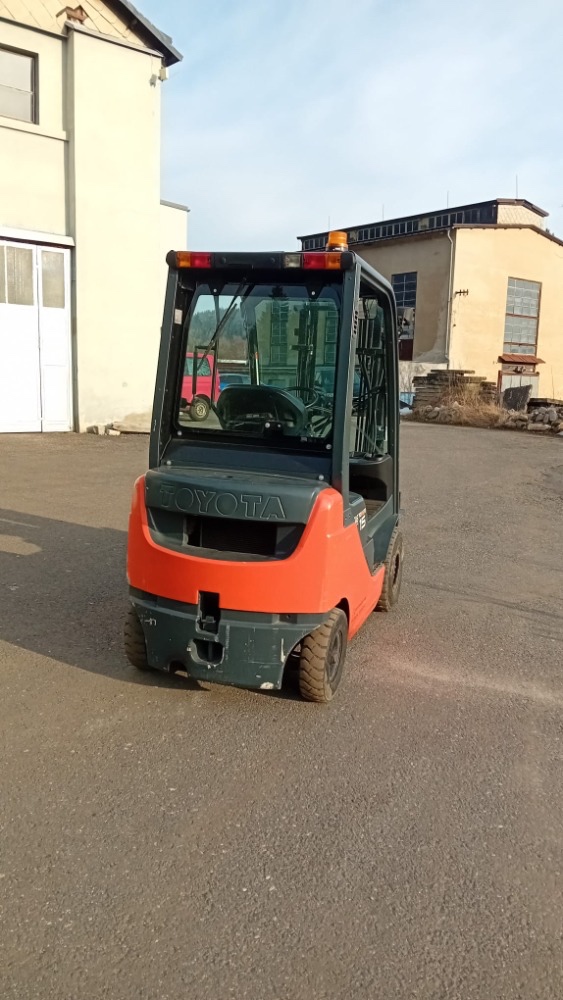 Vysokozdvižný vozík Toyota - 4
