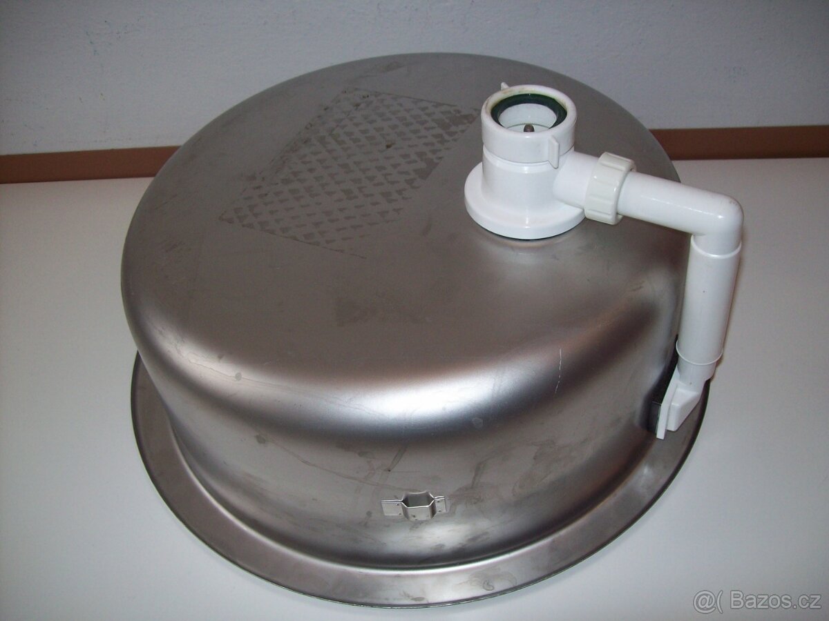 Dřez nerezový - 4