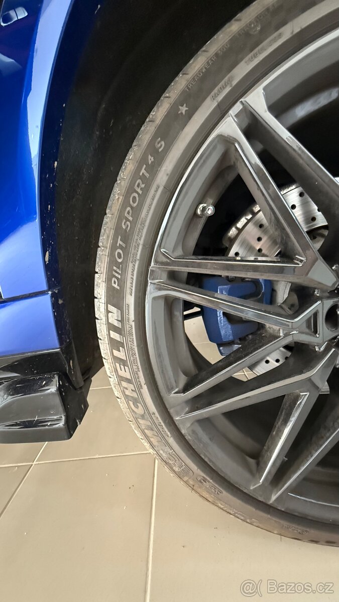 Pneu MICHELIN Dezén PILOT SPORT 4 S - 4