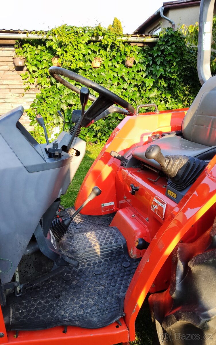 Malotraktor Kubota - 4