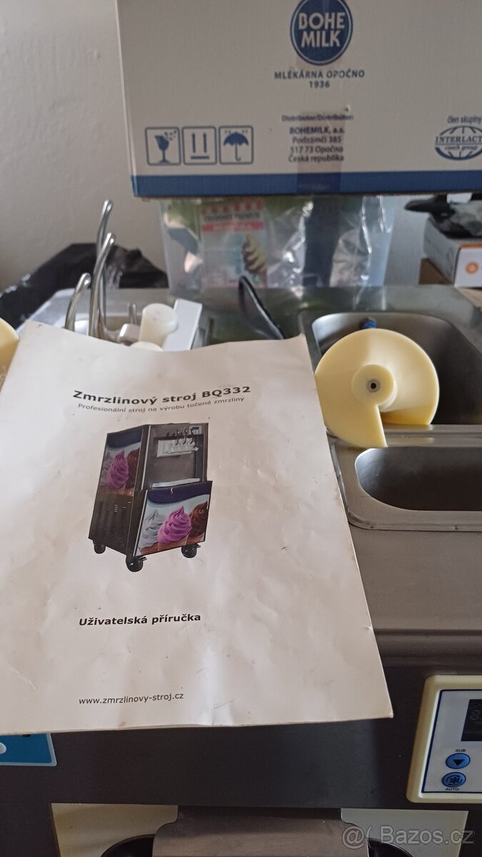 Zmrzlnovy stroj - 4