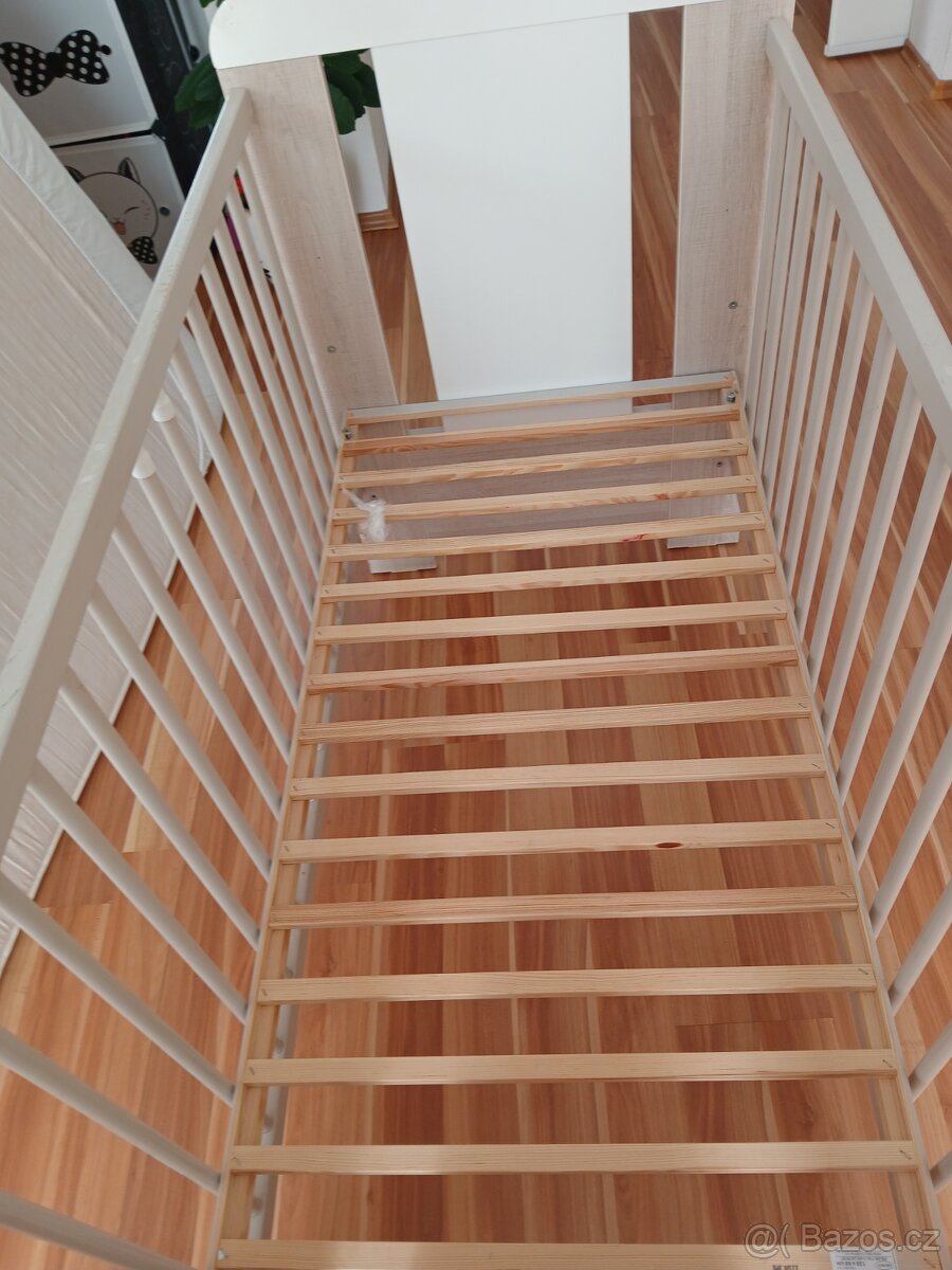 Prodám dětskou postýlku - 4