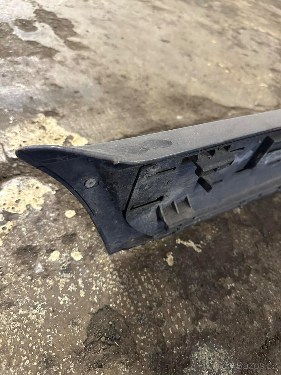 Nárazníky bmw e30 - plasťák - 4