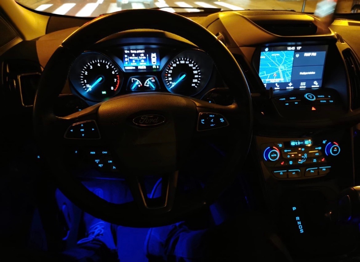 Ford Kuga 78500 km super stav - 4