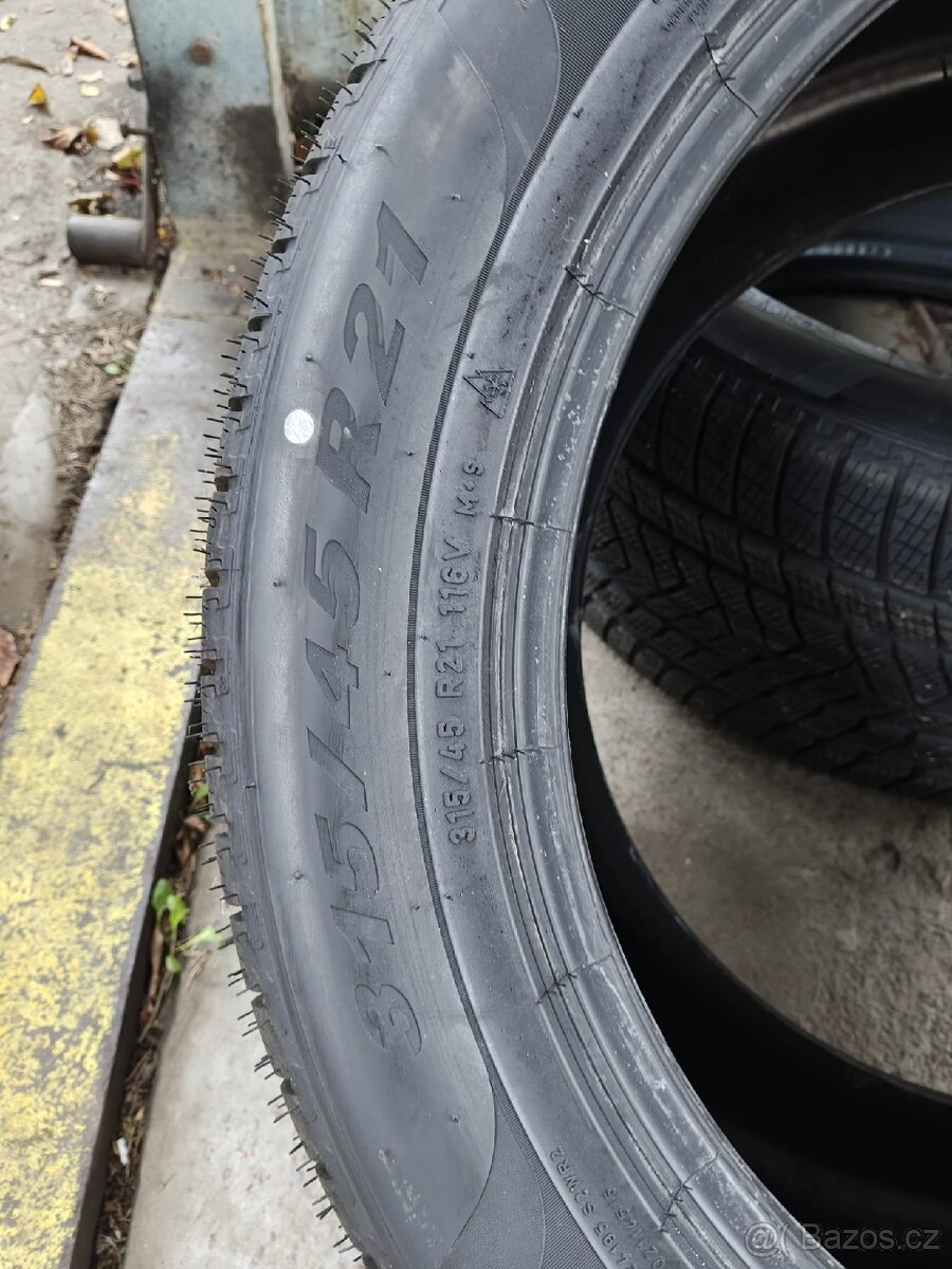 Pneu kola zimní 315/45 R21 Pirelli - 4