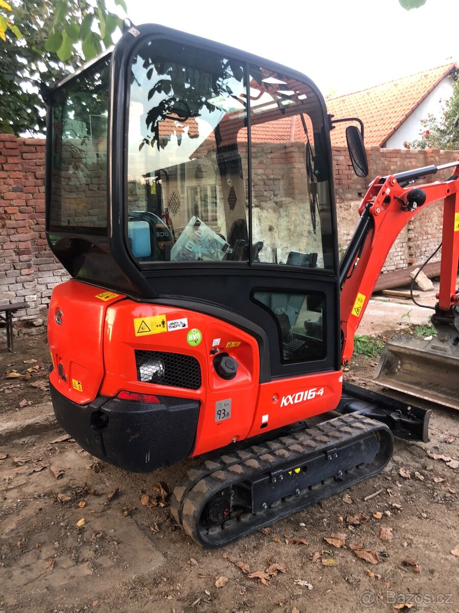 Minibagr KUBOTA KX 016 - 4