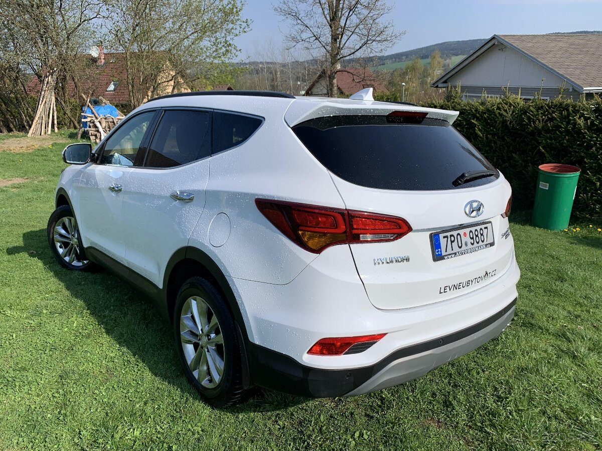 Hyundai Santa Fe, 2.2 CRDi 147 kW,NAVI,ČR,ZÁRUKA 4x4, AT - 4