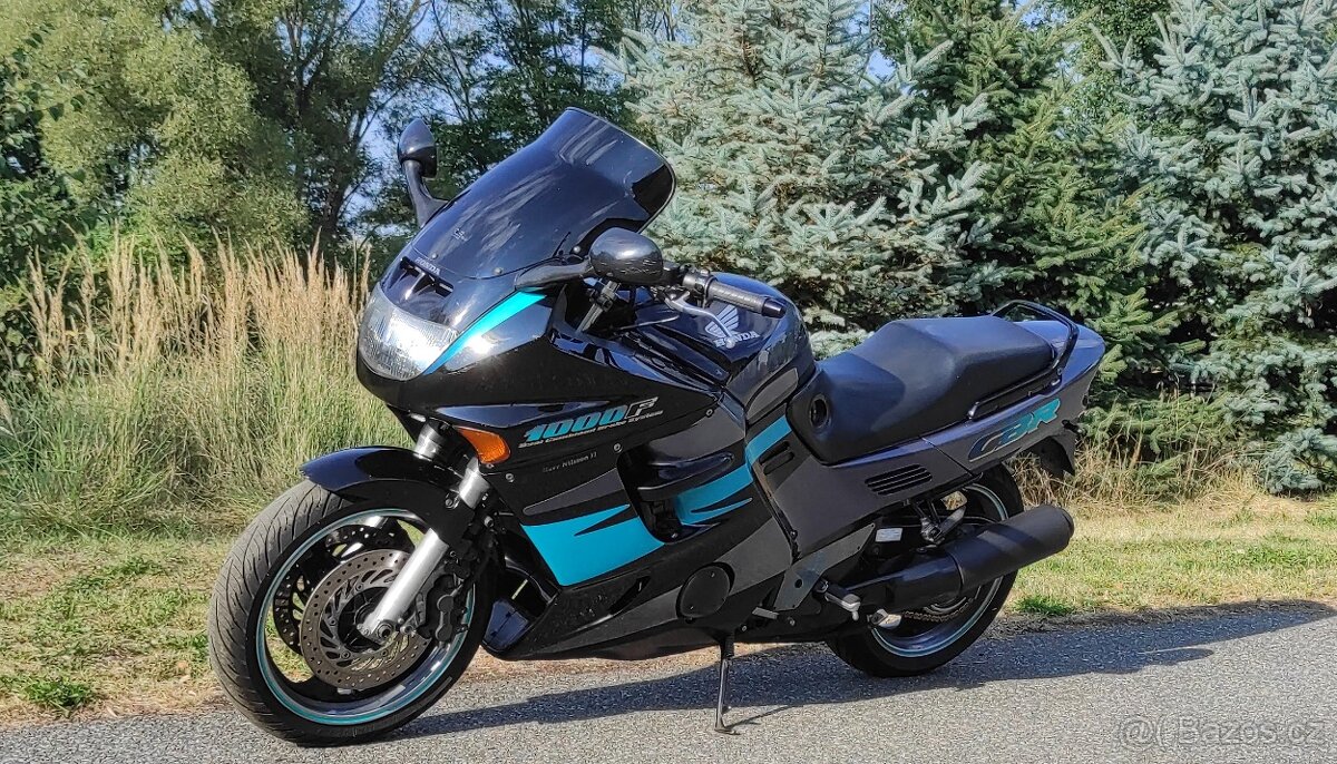 Honda CBR 1000 F - 4