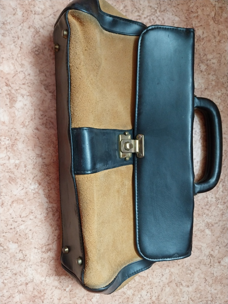 Různé druhy kabelek - 4