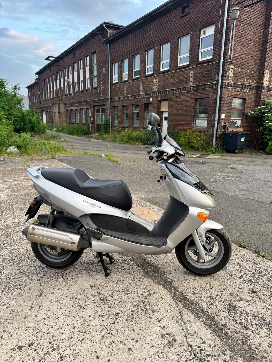 Aprilia Leonardo 125 (150) řp. B - 4