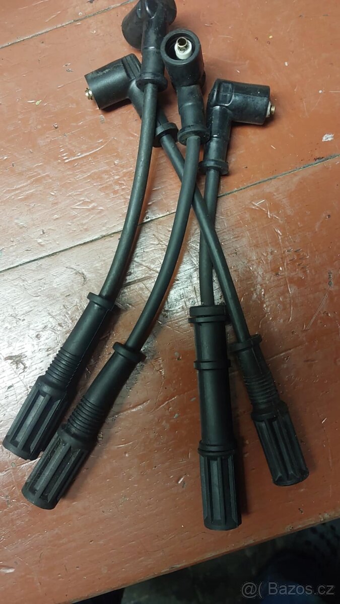 ZAPALOVACÍ CÍVKA S KABELY - 4