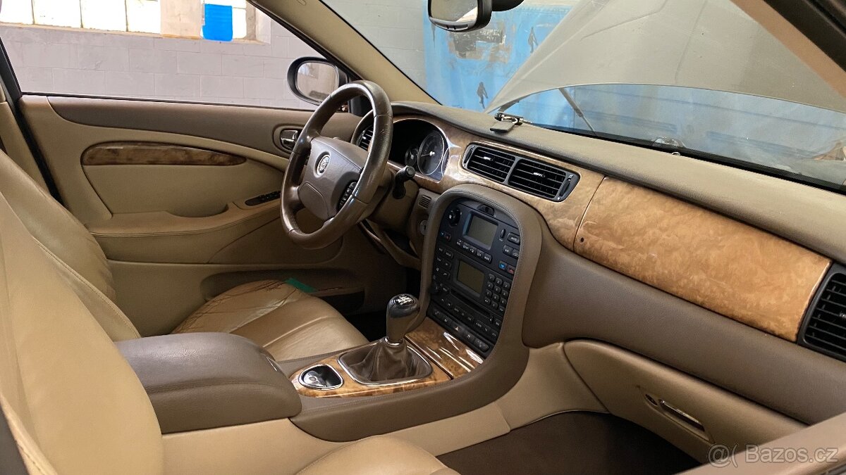 Jaguar S Type 2.7d Manual - 4