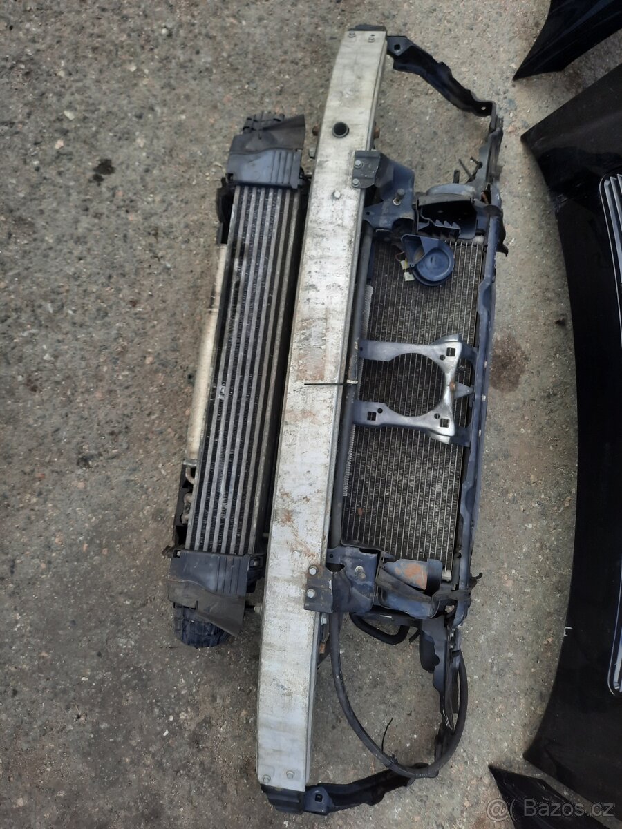 mercedes E W211 - kompletni predek - 4