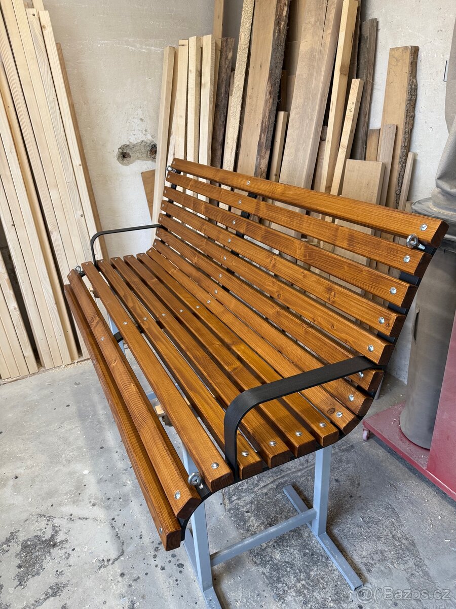 Zahradní houpačka - 4