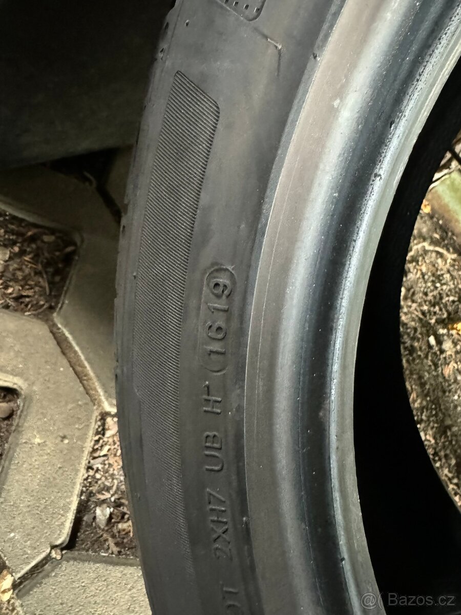 Letní pneu Hankook ventus s1 evo2 245/45 r19 - 4