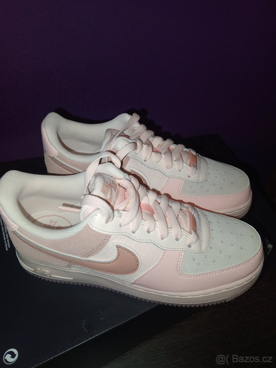 Nike Air Force 1 07 pink velikost - 4