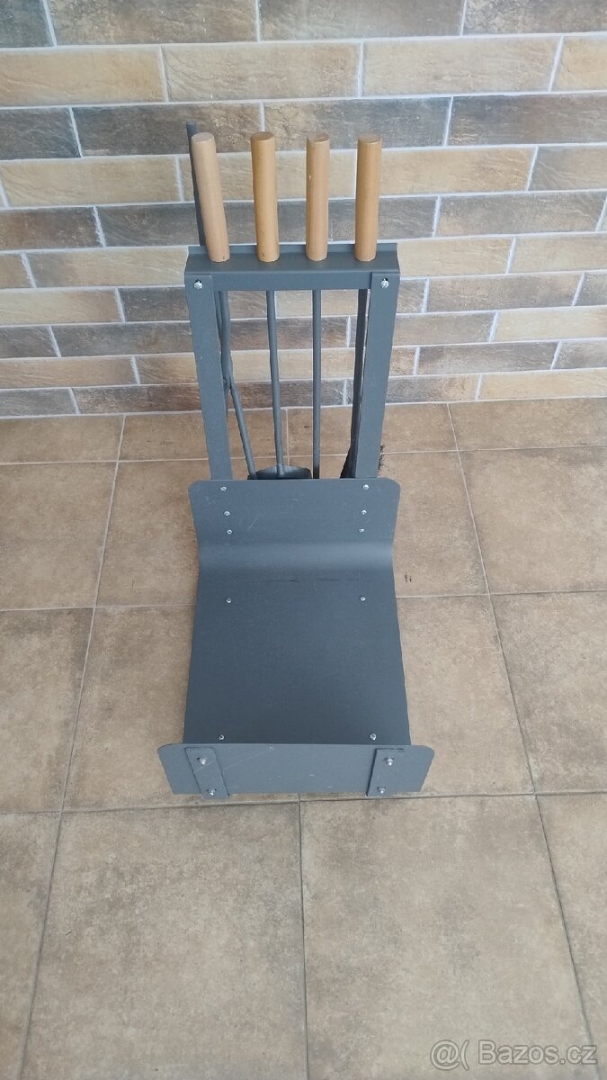 Koš krbový s nářadím - 4