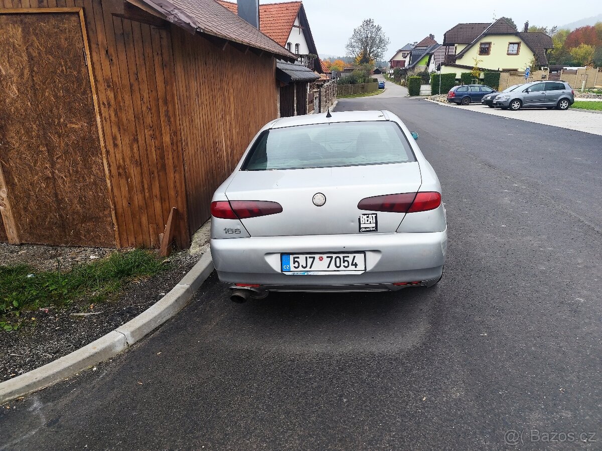 Alfa Romeo 166 2.4 JTD 110 kw - 4