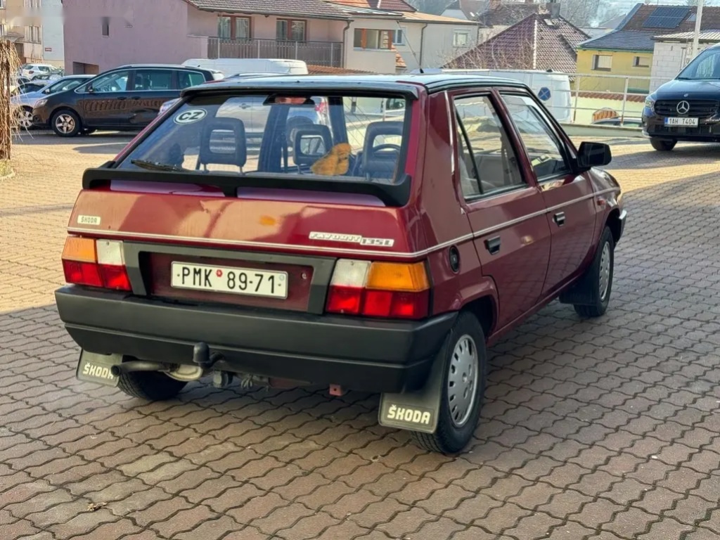 Škoda Favorit, 135 L - 4