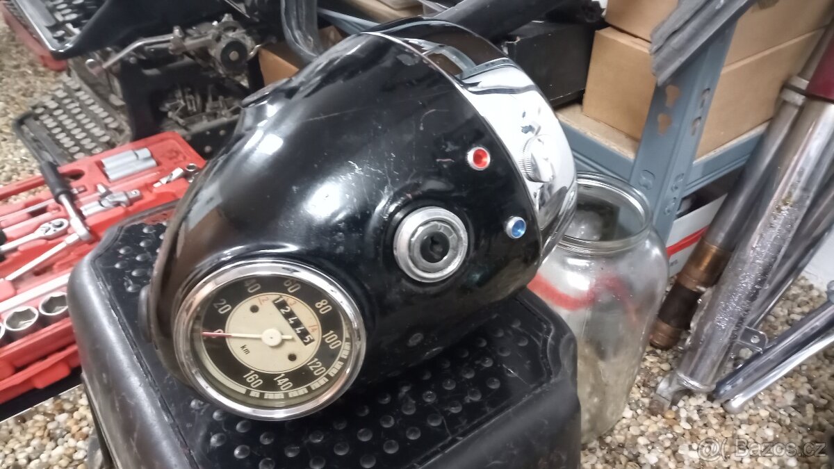 Jawa Californian - 4