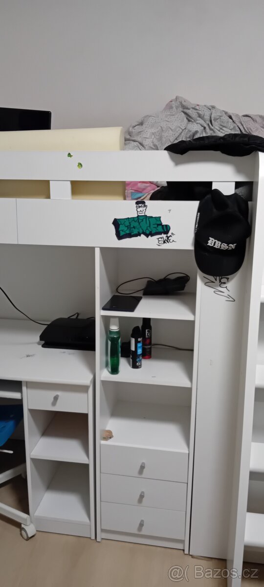 Vyvýšená postel se skrini bez stolku - 4