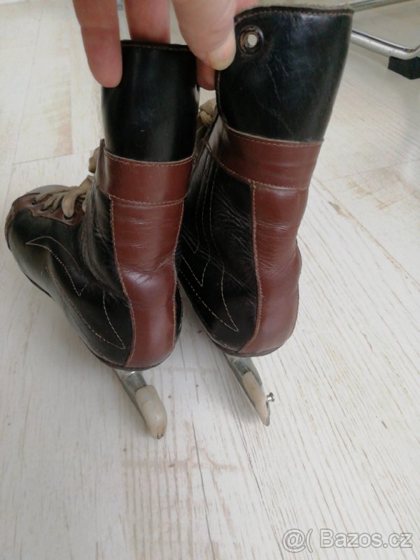 Starožitné dětské brusle vel. 33. - 4