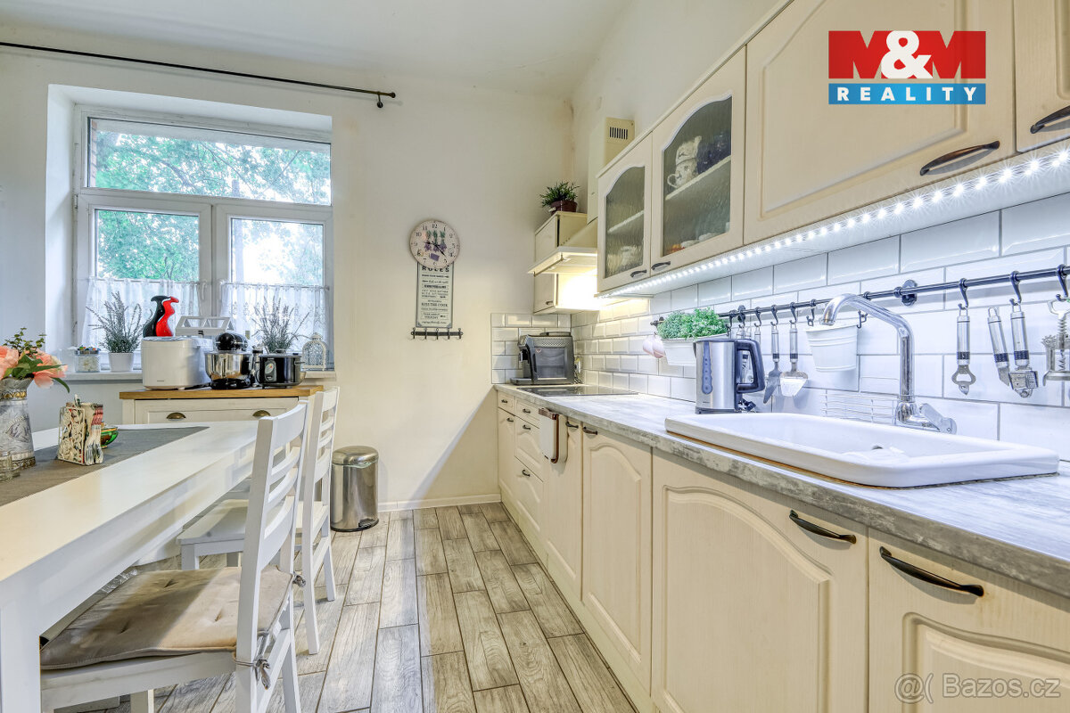 Prodej rodinného domu, 300 m², Zahrádka - 4