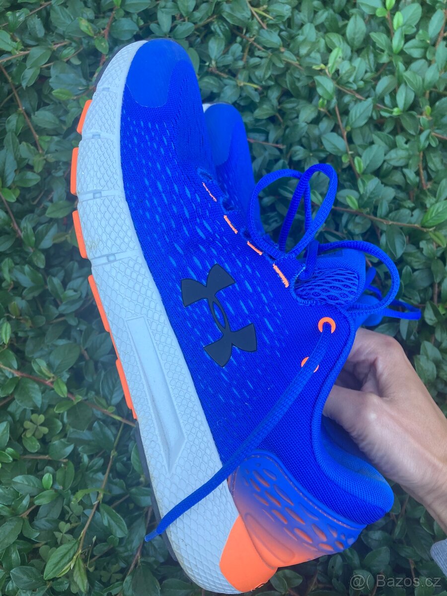 Panské běžecké boty UA nové vel 47, pošta 50,- - 4
