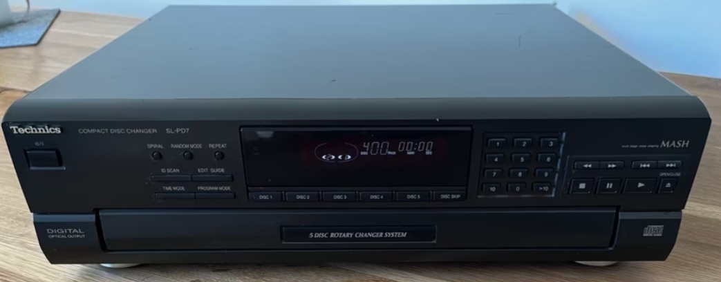 Technics cd sl- pd7a měnič cd - 4