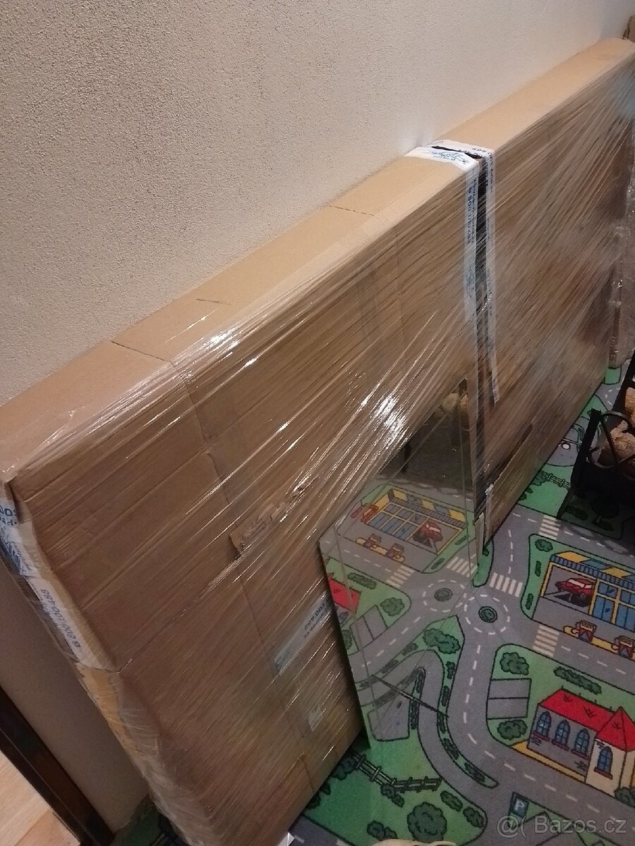 Rozkládací stůl IKEA Bjursta - 4