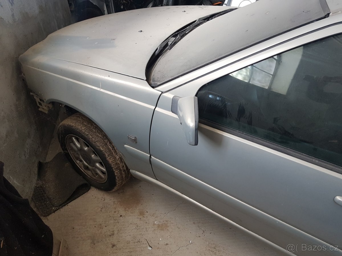 Volvo V70 2.5TDI - díly - 4