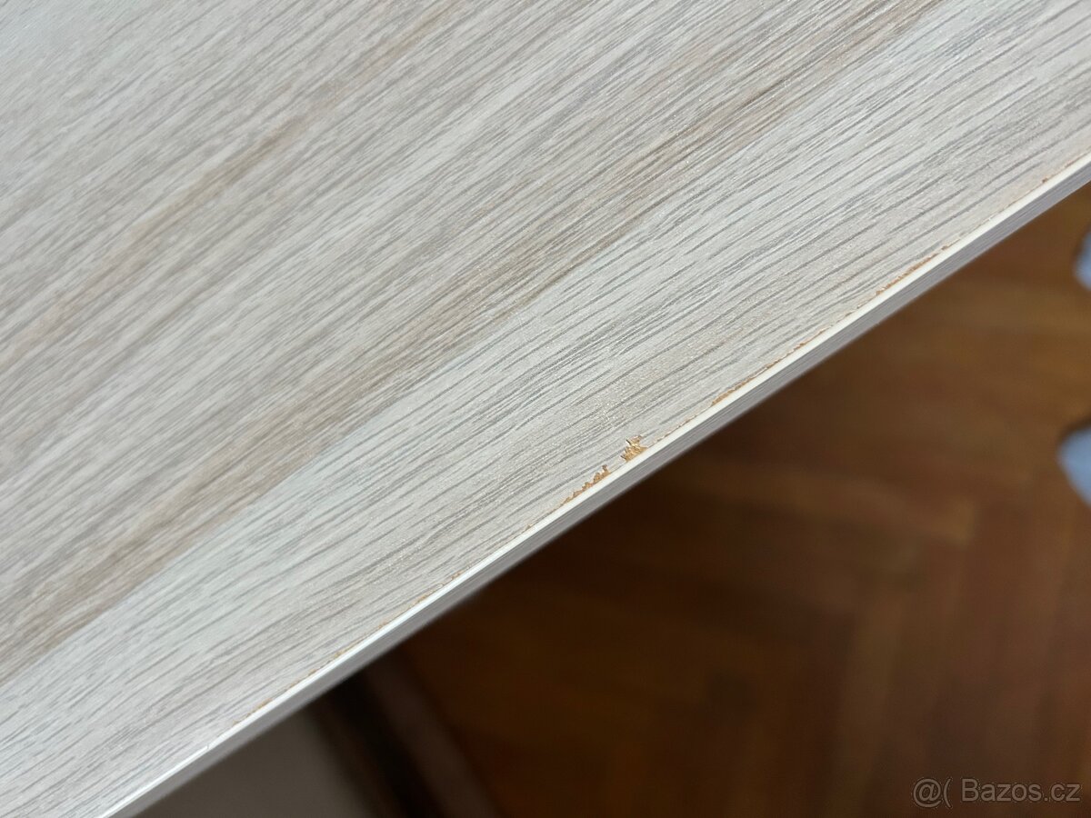 Psací stůl IKEA Lagkapten - 4