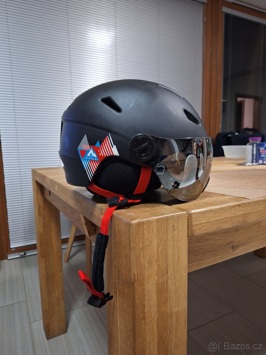 Lyžařská helma MxKinley vel . S - 4