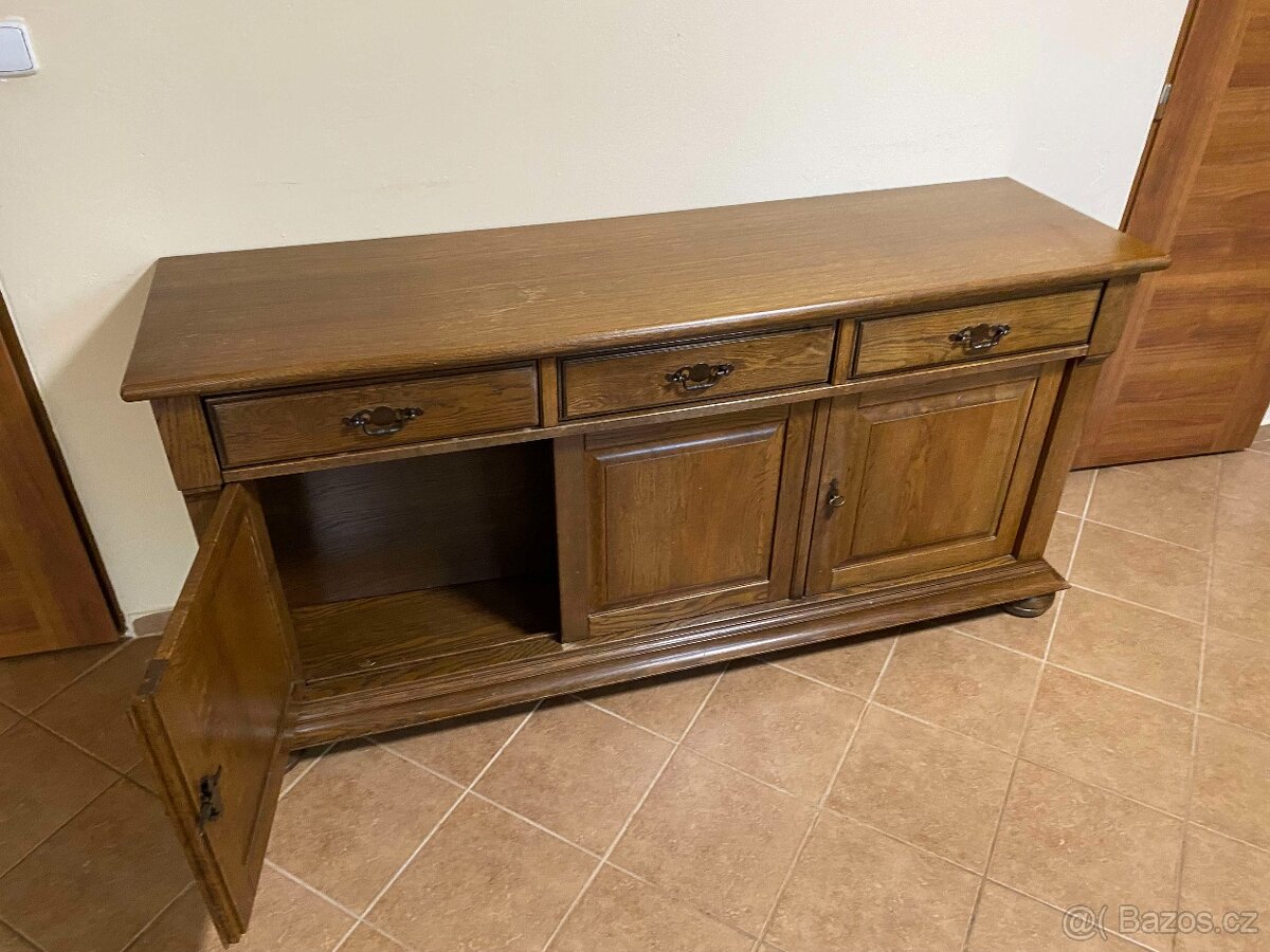 RUSTIKÁLNÍ KOMODA - 4