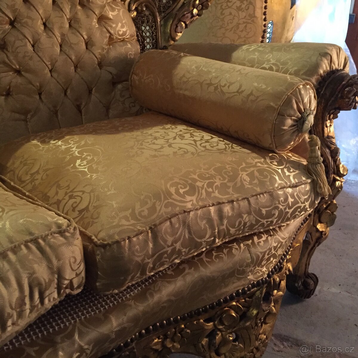 Atraktivní sedací souprava - 4