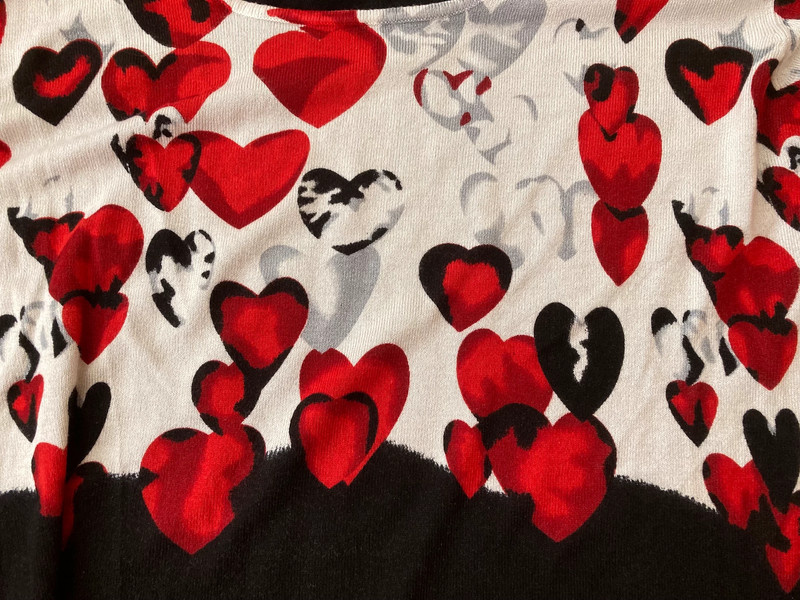Nový srdíčkový svetr (vel. 44/46), PC 550 Kč - 4