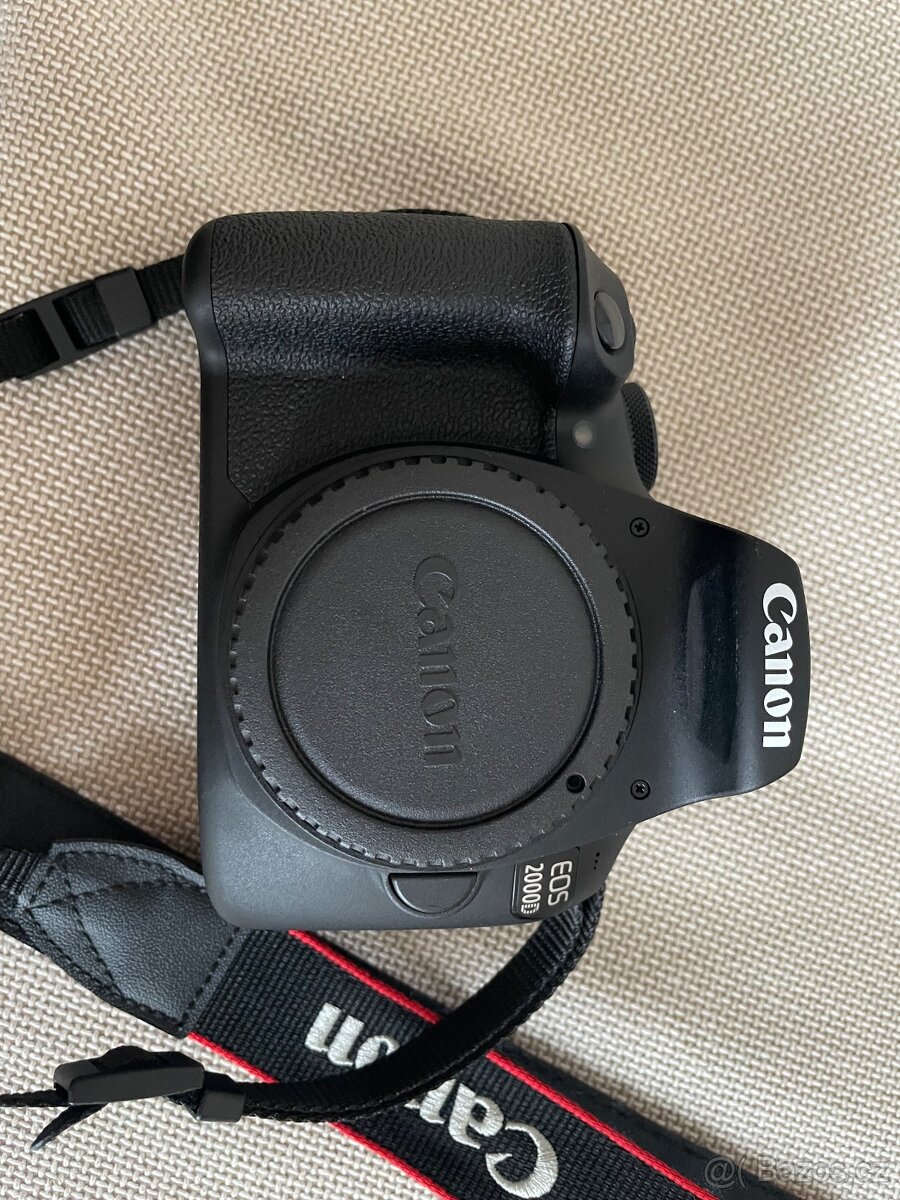 Canon EOS 2000D + objektiv Canon EF-S 18–55 mm - 4