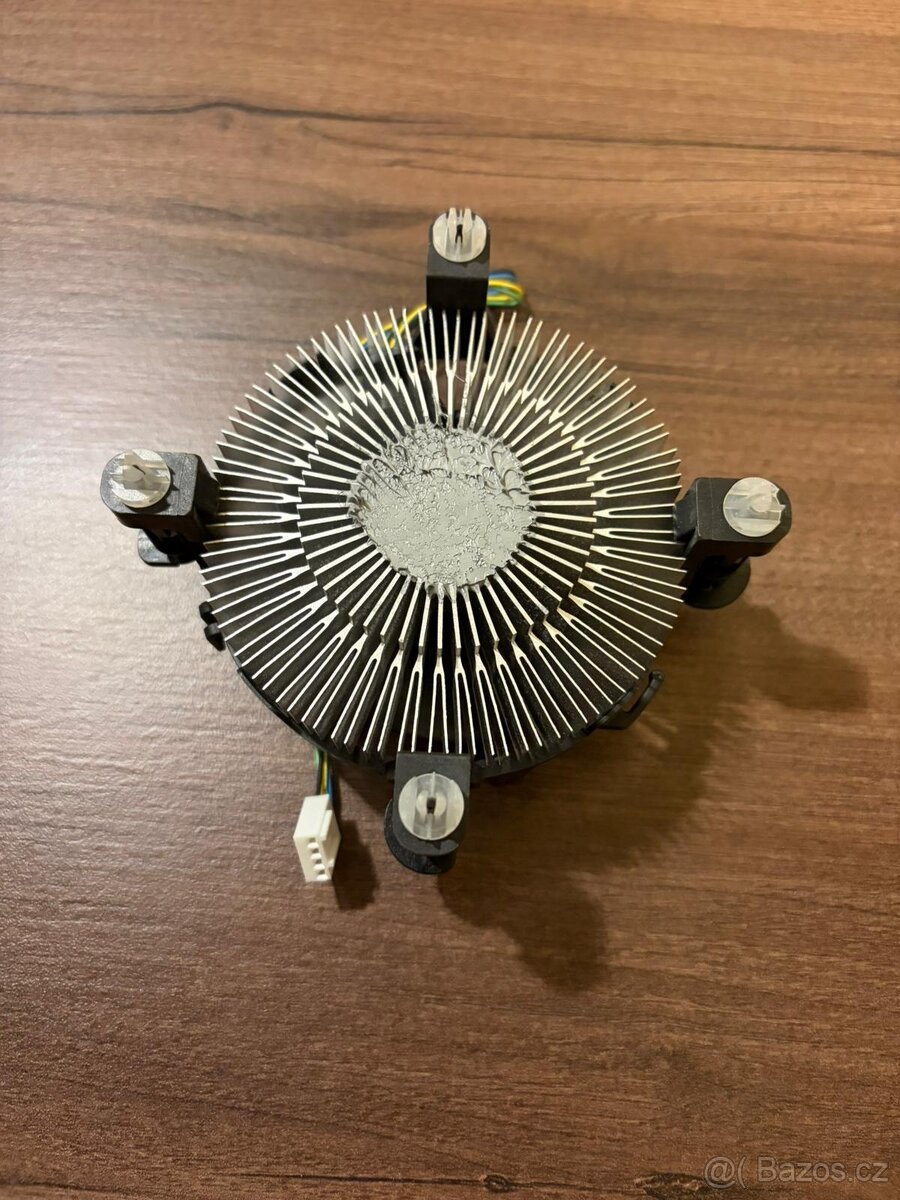 intel core i3 10100 (+ větrák + pasta) - 4