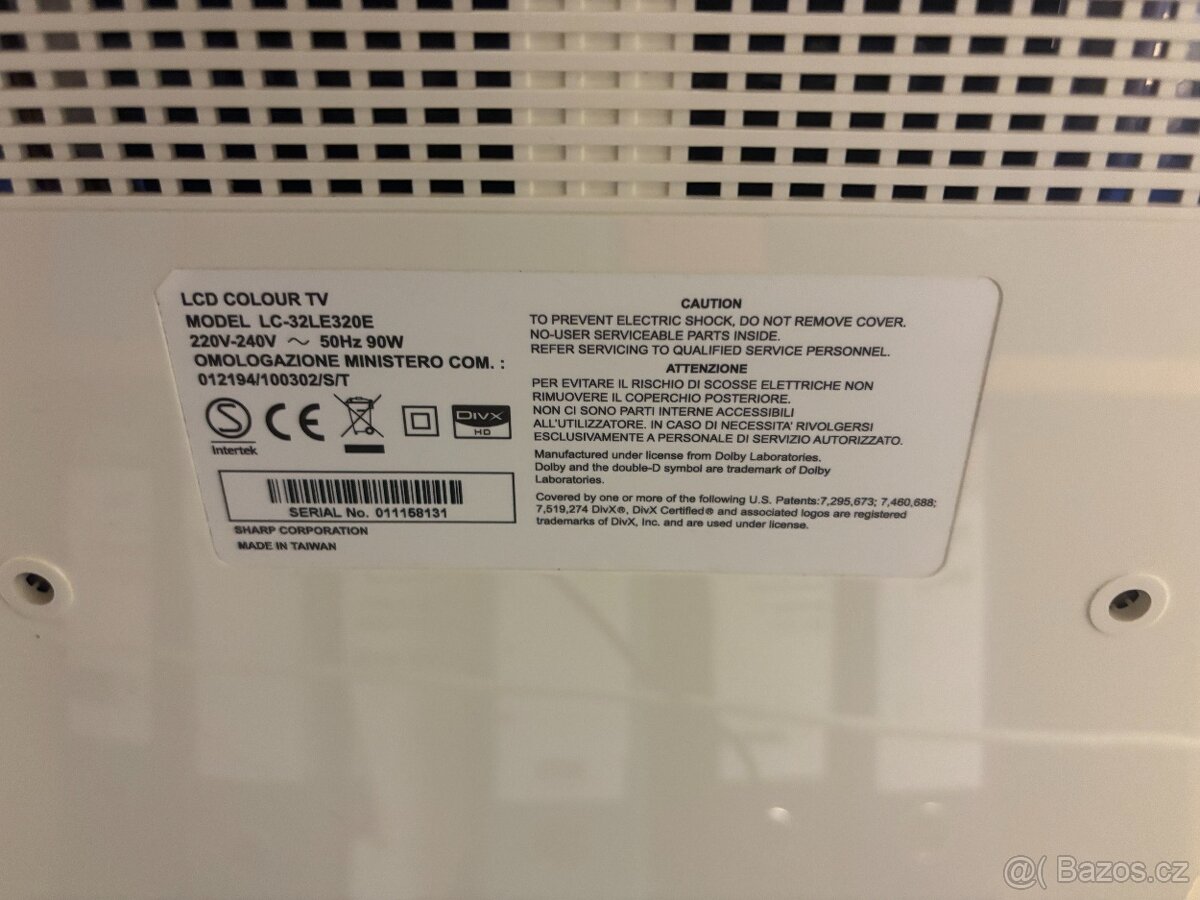 Prodám TV SHARP LC-32LE320 velikost 82cm - 4