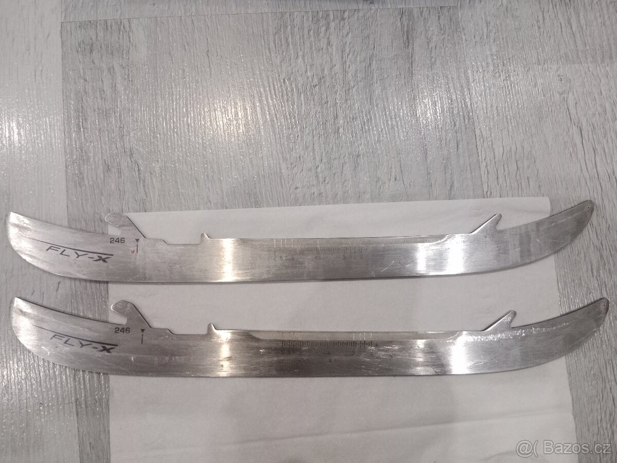 Brusle Bauer Supreme 3S vel. 5.0 - 4