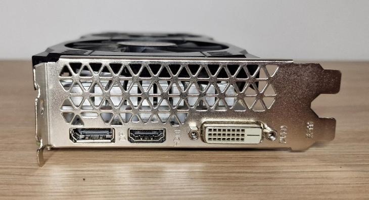 Grafická karta GTX 1660 super 6GB - 4