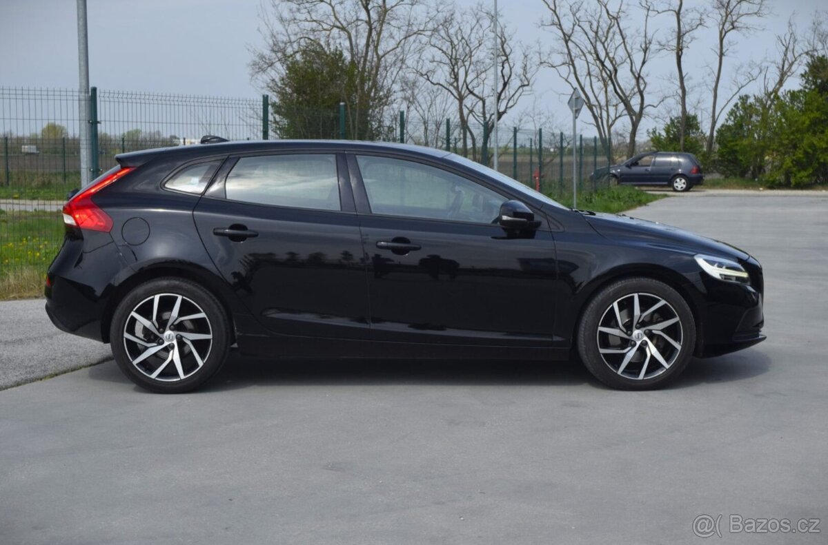 Volvo V40 - 4