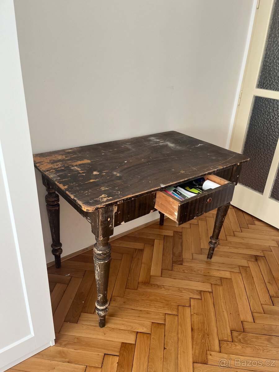 Starožitný stůl se šuplíkem – “Soustružák” - 4