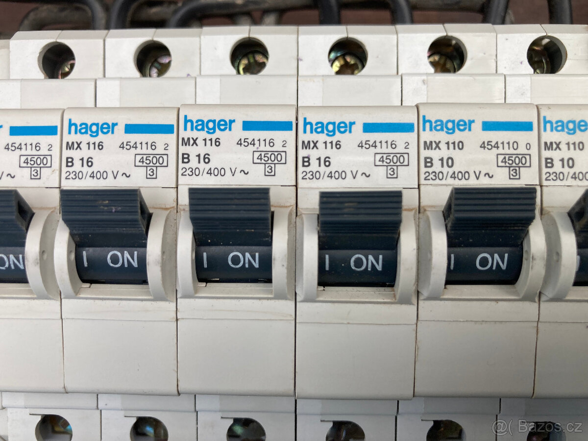 Součástky elektro, použité, jističe, rozvaděč za 500 kč - 4