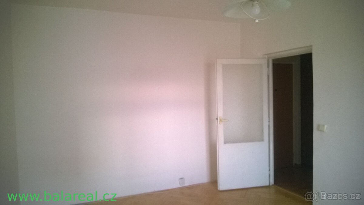 1+1 Halasovo náměstí Brno Lesná 32 m2 s balkónem, 9 p., neza - 4